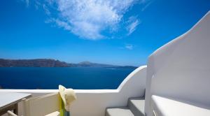 Amaya Selection of Villas Santorini Greece