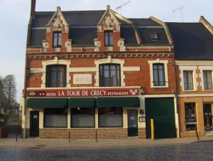 Hotels La Tour de Crecy : photos des chambres