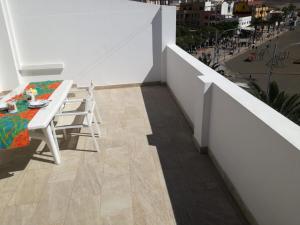 ÁTICO EN PRIMERA LINEA DE PLAYA