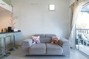 Lidia & Paco Home two bedrooms beachfront