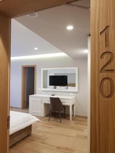 Double Room room in Klajdi Resort