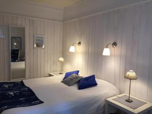 Apartment With Shared Bathroom room in Hotell Klockargården