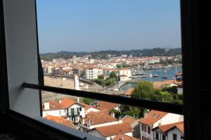 Hotels Hotel Agur Deneri : Chambre Triple avec Baignoire et sans Balcon - Vue sur Port
