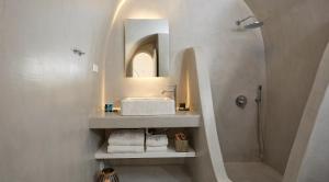 Amaya Selection of Villas Santorini Greece