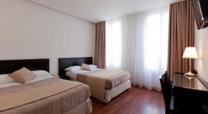 Hotels Cosmotel Hotel : Chambre Triple