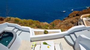 Amaya Selection of Villas Santorini Greece