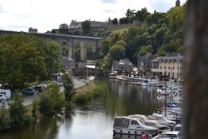 Appartements Vue sur le port de Dinan : photos des chambres