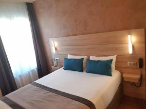 Hotels Hotel Champerret Elysees : photos des chambres