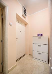 Two-Bedroom Apartment room in Apartment Center 2018