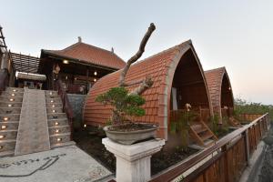 Phòng Deluxe Có ban công (Deluxe Room Balcony)