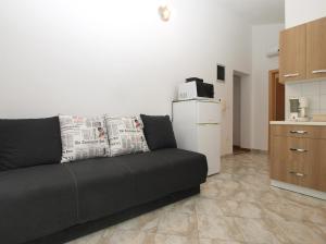Apartment room in Apartments 1282