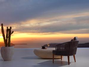 Astra Suites Santorini Greece