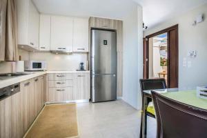 Agia Pelagia Villa Sleeps 6 Pool Air Con WiFi Kefalloniá Greece