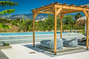 Agia Pelagia Villa Sleeps 6 Pool Air Con WiFi Kefalloniá Greece