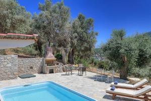 Syvota Villa Sleeps 2 Pool Air Con WiFi Lefkada Greece