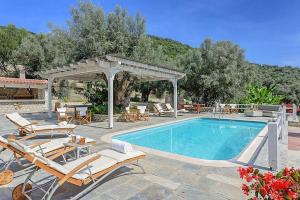 Syvota Villa Sleeps 8 Pool Air Con WiFi Lefkada Greece