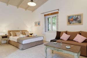 Syvota Villa Sleeps 2 Pool Air Con WiFi Lefkada Greece