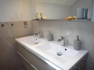 Beechwood 6 Kenmare - Luxurious Living