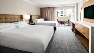 Queen Room with Two Queen Beds and Terrace room in Hyatt Regency Valencia