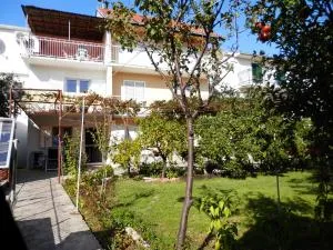 Apartments Zuljevic - Jarebinjak