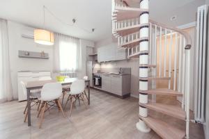 Appartamento con 2 Camere da Letto