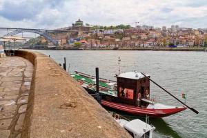 One-Bedroom Apartment with River View room in Oporto Home - River Front