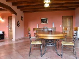 Maisons de vacances Luxurious Holiday Home in Domme with Swimming Pool : photos des chambres