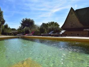 Maisons de vacances Luxurious Holiday Home in Domme with Swimming Pool : photos des chambres