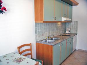 Apartment Zdenko-6 by Interhome