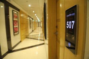 Tulip Al Barsha Hotel Apartment