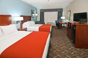 Holiday Inn Express Hotel and Suites Lake Charles by IHG