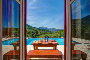 Perachori Villa Sleeps 4 Pool Air Con WiFi Ithaka Greece