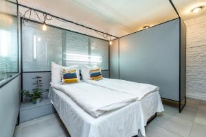 Industrialne Studio 2
