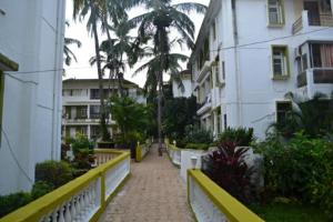 BEAUTIFUL SPACIOUS STUDIO APT IN CANDOLIM with Wifi