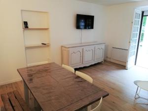 Appartements Cabourg centre, F4 avec jardin, 100m de la mer : photos des chambres