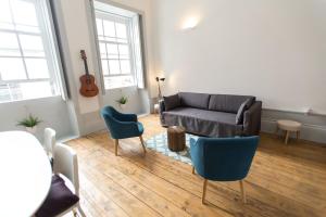 Casa do Poeta & Guitarra by PCH