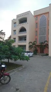 KMA Mtwapa Holiday Home - متوابا