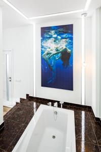 Royal Premier Apartment