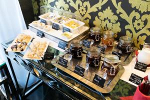 Pytloun City Boutique Self Check-in Hotel