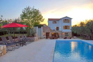 Villa with Private Pool room in Villa Nadia