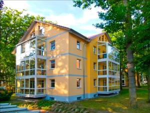 Ostseepark Waterfront_ Karavelle 34