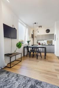 Warsaw Center Apartment