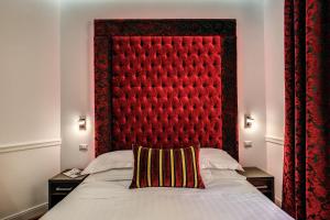 King Room with Balcony room in La Foresteria Luxury Suites