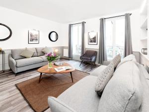 LivinParis - Luxury 3 & 4 Bedrooms Montmartre I