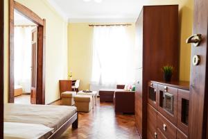 Marvelous 3 bedroom apartment Kołłątaja street