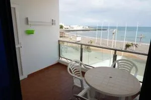 APARTAMENTO PTO LAJAS VISTAS AL MAR - Guisguey