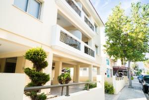 SUN JULZ Apartments on the Beach