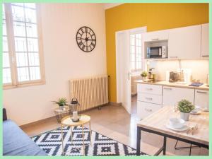 ★ LE PETIT AVIGNONNAIS ★ BELEZA ★ INTRAMUROS ★ CENTER ★