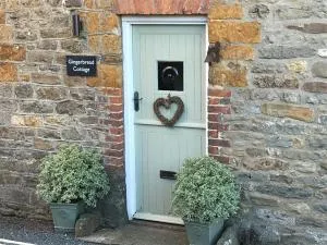 Gingerbread Cottage - Chideock