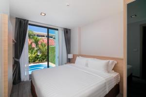 Grand Kata VIP - Kata Beach